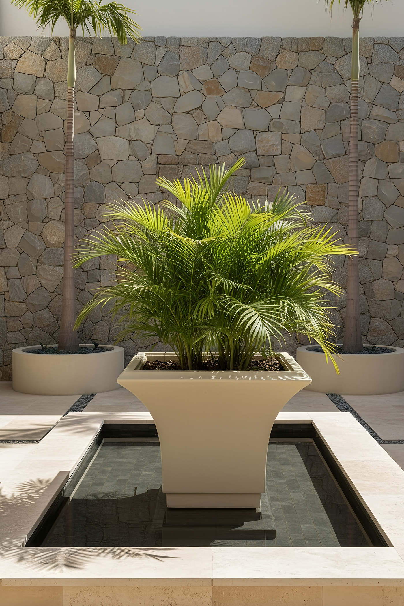 Carara Planter