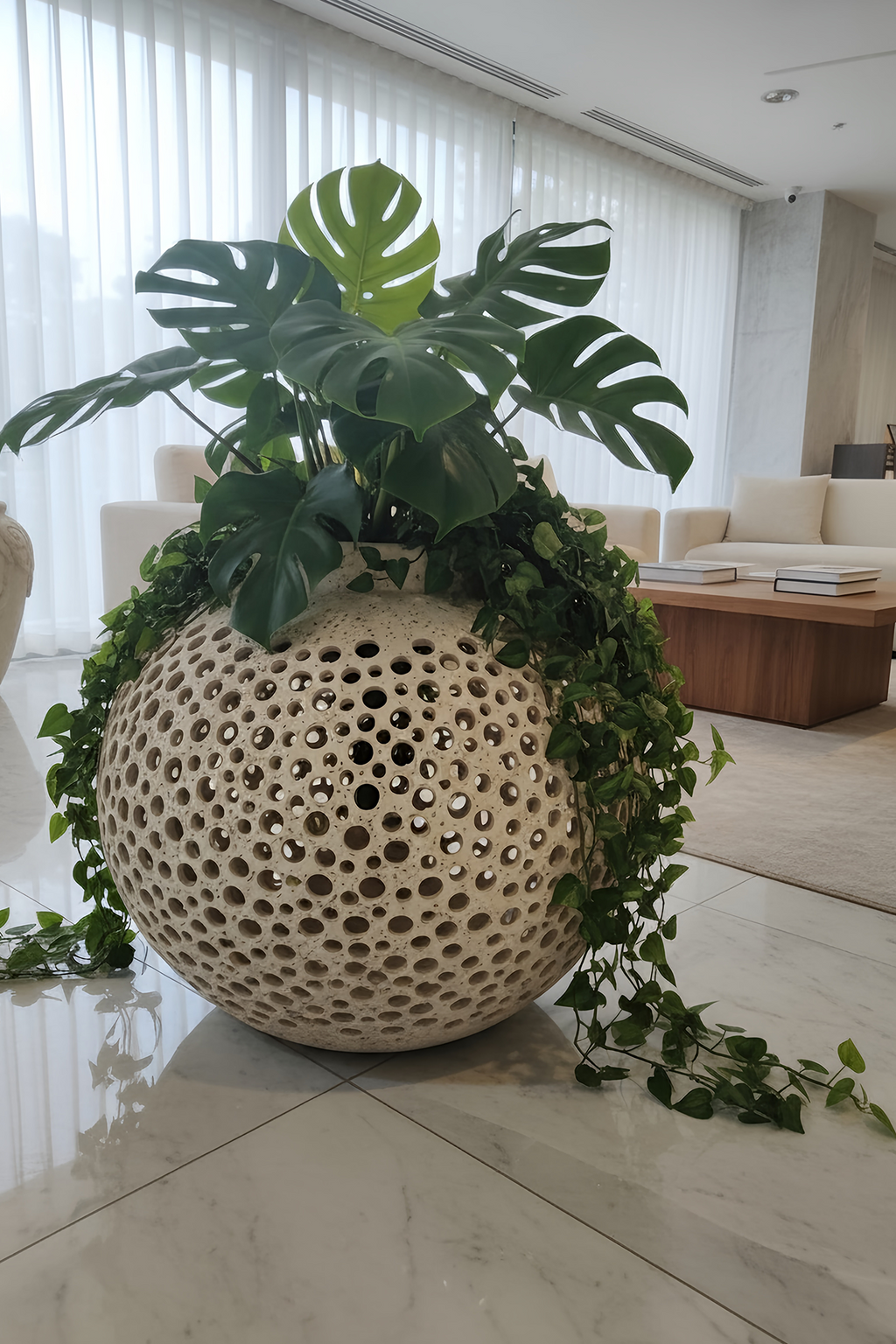 Sculptural Orb L