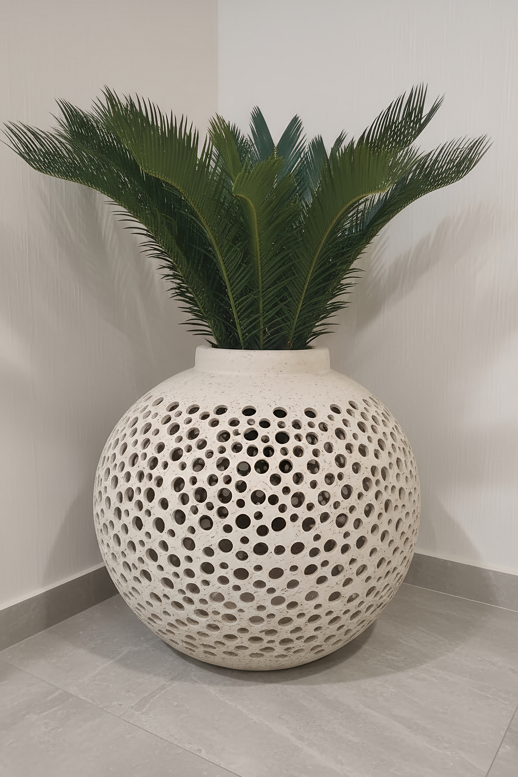 Sculptural Orb L